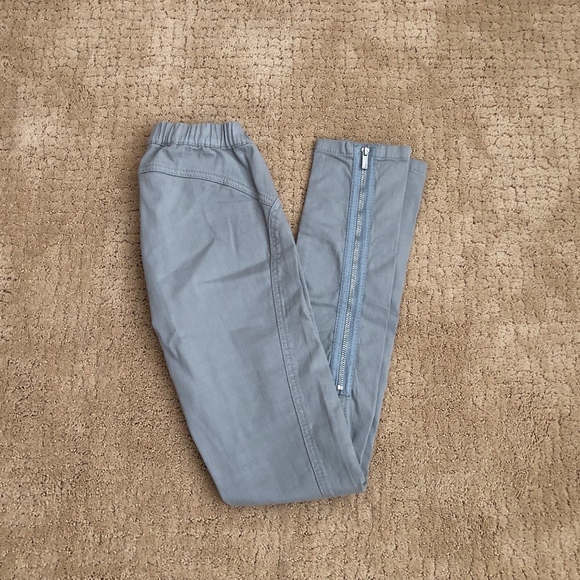 BCBG MAXAZRIA Myles skinny pant - XS - Limestone - Picture 2 of 5